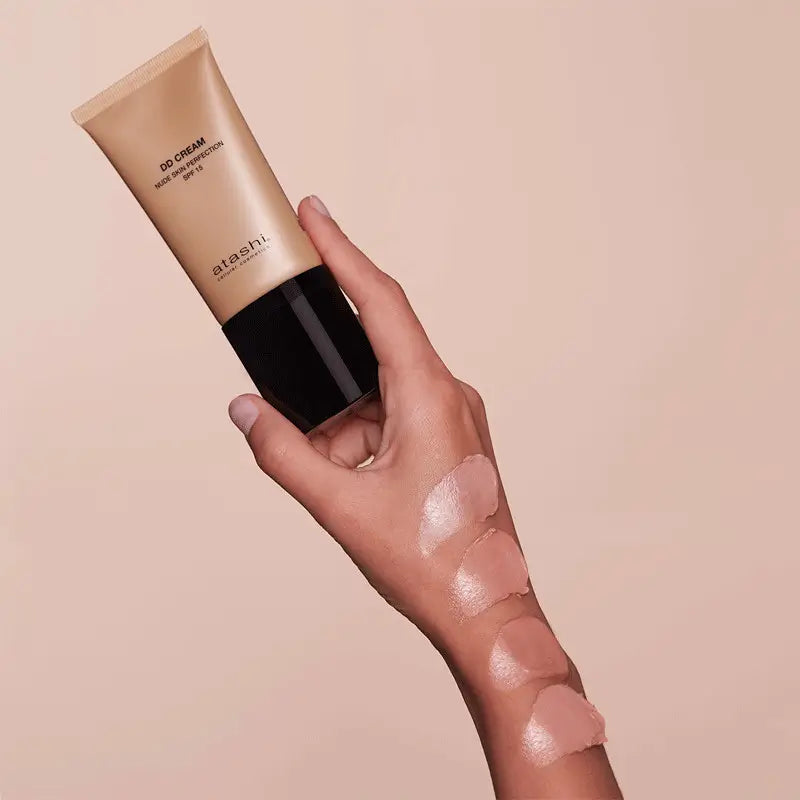 Atashi Dd Cream Moisturiser With Colour Spf 15 - Light Tone