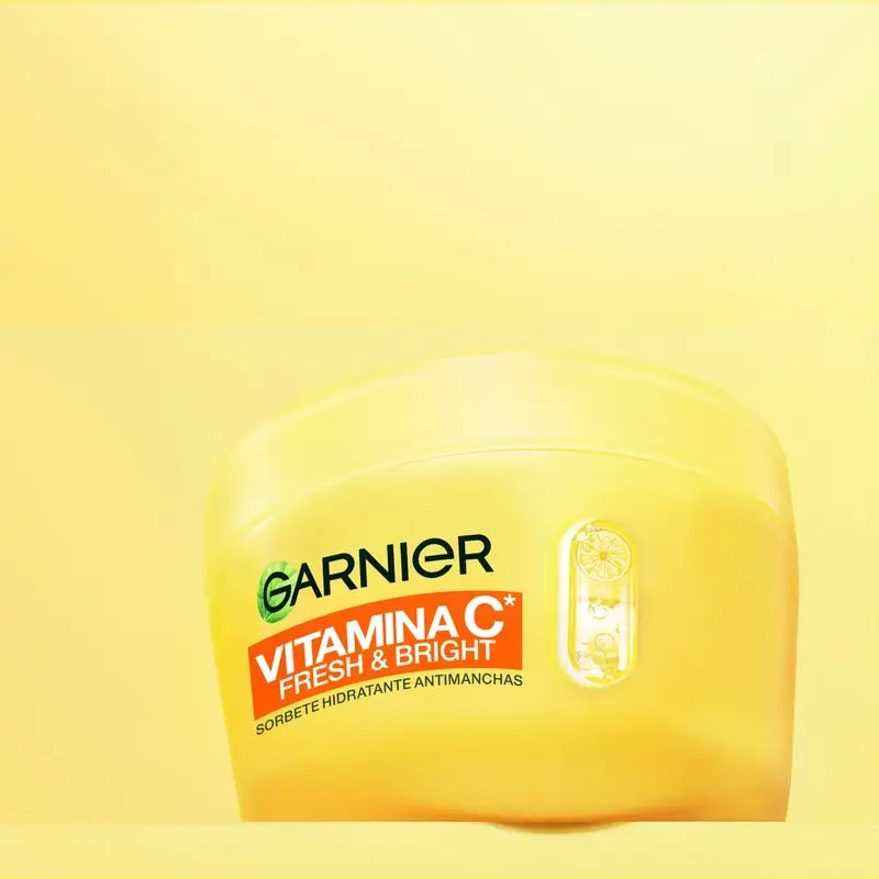 Garnier Vitamin C Fresh & Bright Anti-Blemish Moisturising Sorbet Cream, 85 ml
