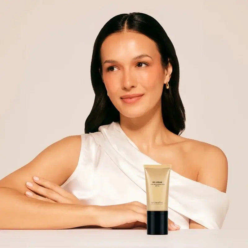 Atashi Dd Moisturising Moisturiser With Colour Spf 15 - Medium Tone