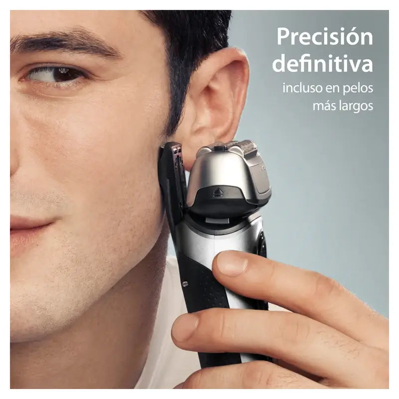 Braun Series 8 8413S Electric Shaver