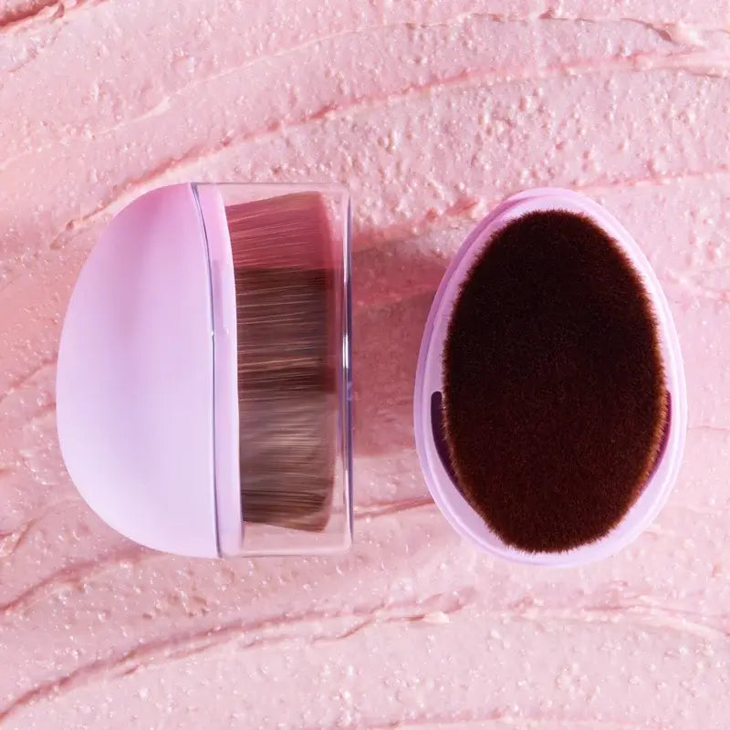 Essence Kabuki Face Brush 01, 1 items