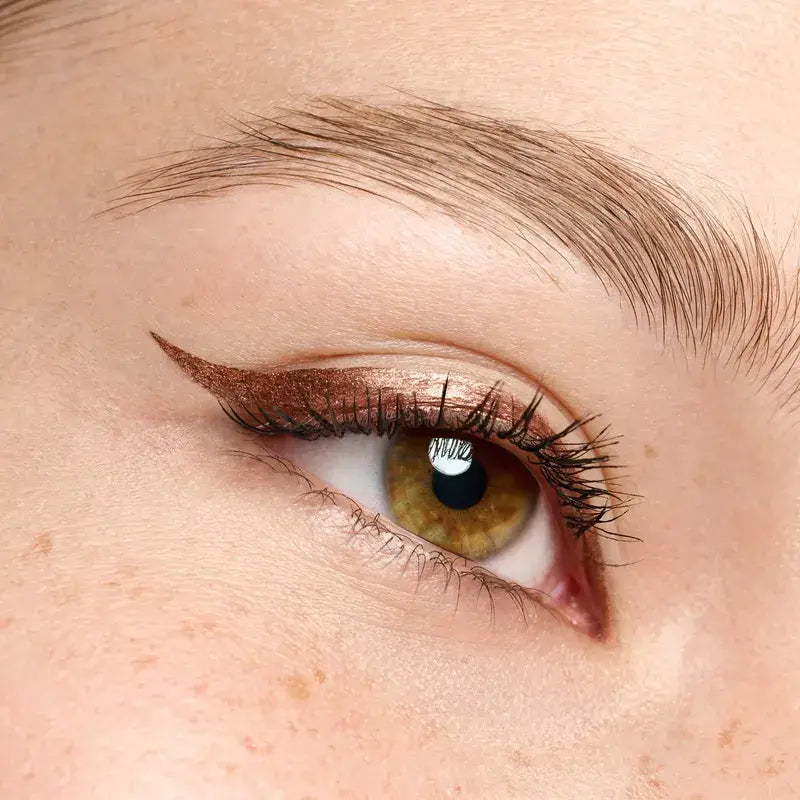 Essence Colour It! Metallic Eyeliner 01 , 3 ml