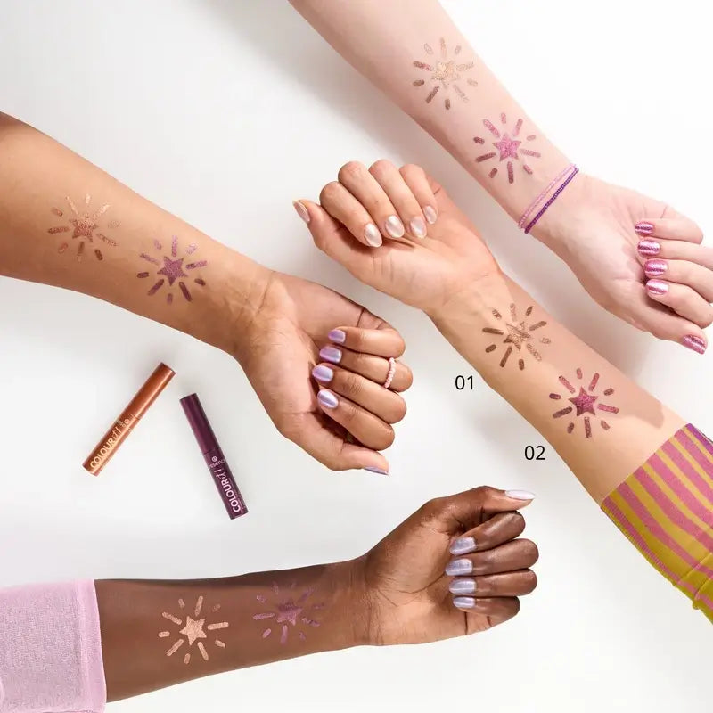 Essence Colour It! Metallic Eyeliner 01 , 3 ml