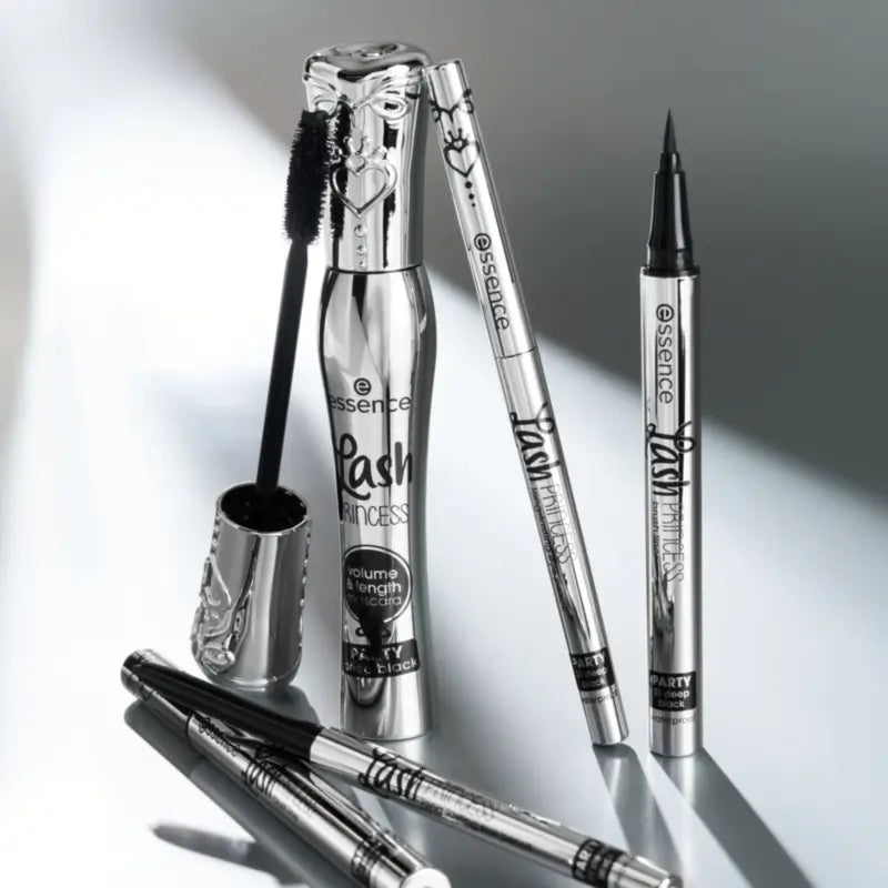 Essence Lash Princess Party Long-Lasting Eyeliner 01, 0.3 g