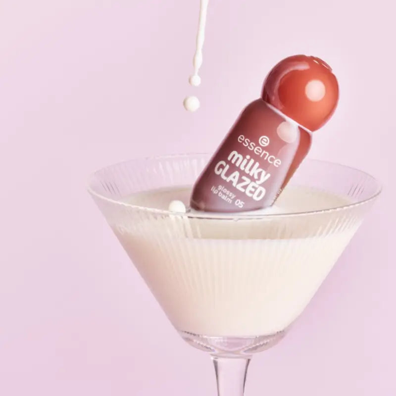 Essence Glossy Milky Glazed Lip Balm 05, 4 ml