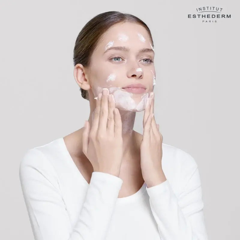 Institut Esthederm Osmoclean Gentle Descaling Cream, 75ml