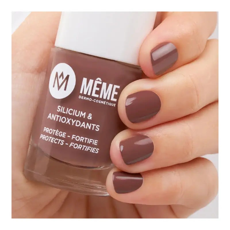 Meme Taupe 06 Sabrina Nail Varnish, 10 ml