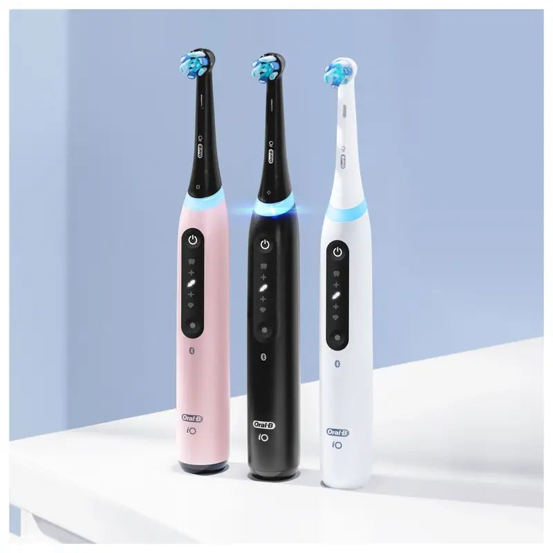 Oral-B Io 5 Electric Toothbrush White, 2 Toothbrush Heads