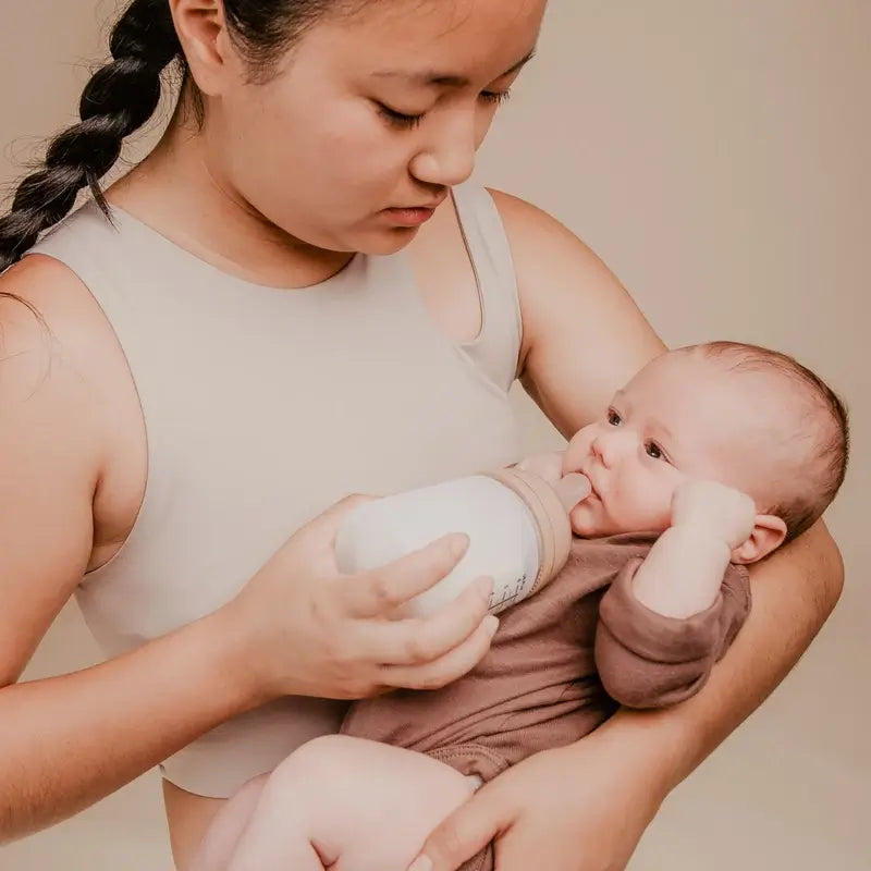 Suavinex Anti-colic Bottle + Soother Zero Zero. Light