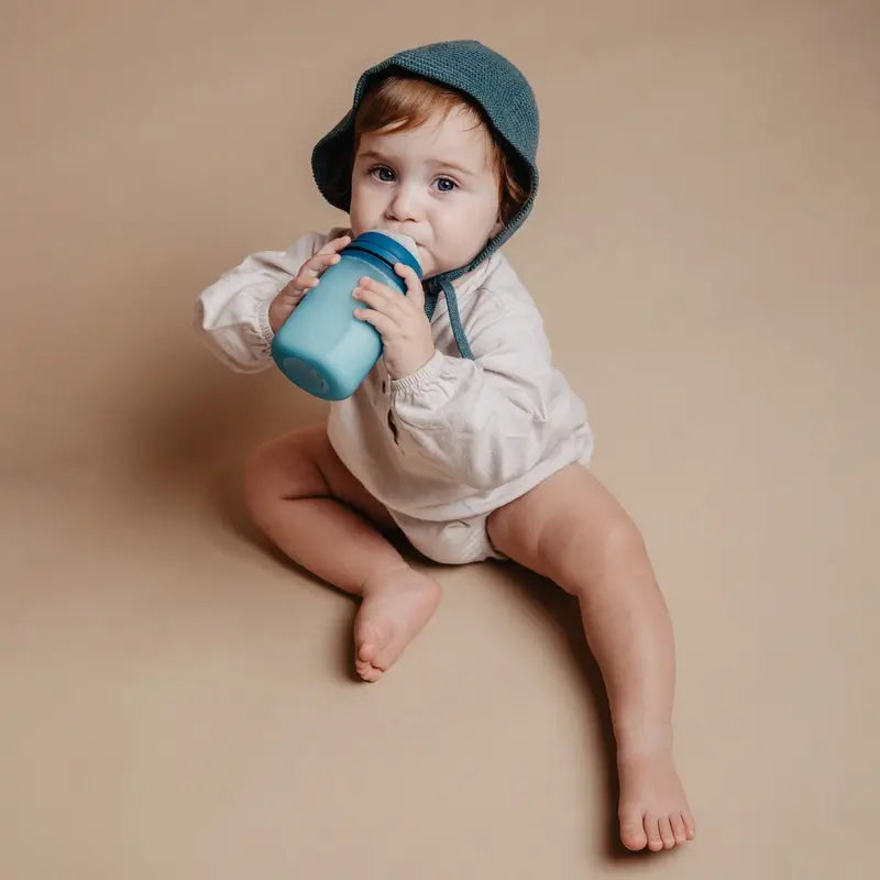 Suavinex Silicone Feeding Bottle 240 Ml, Medium Flow (M), +3 Months, Ballad Blue