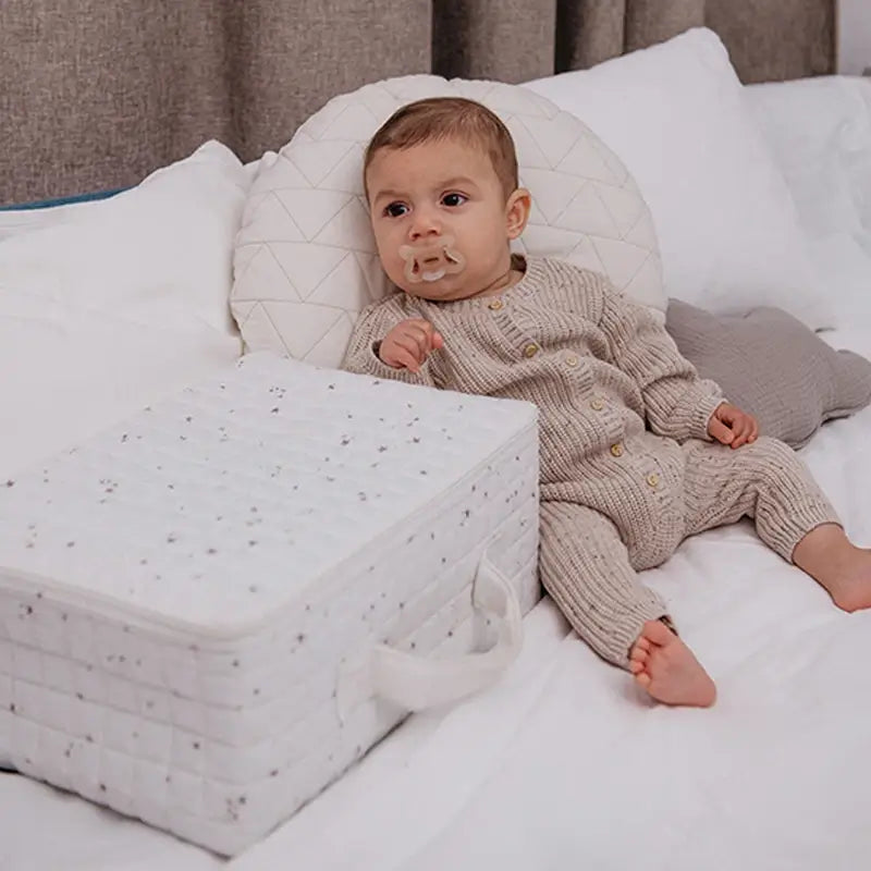 Suavinex Newborn Baby Gift With Hospital Suitcase
