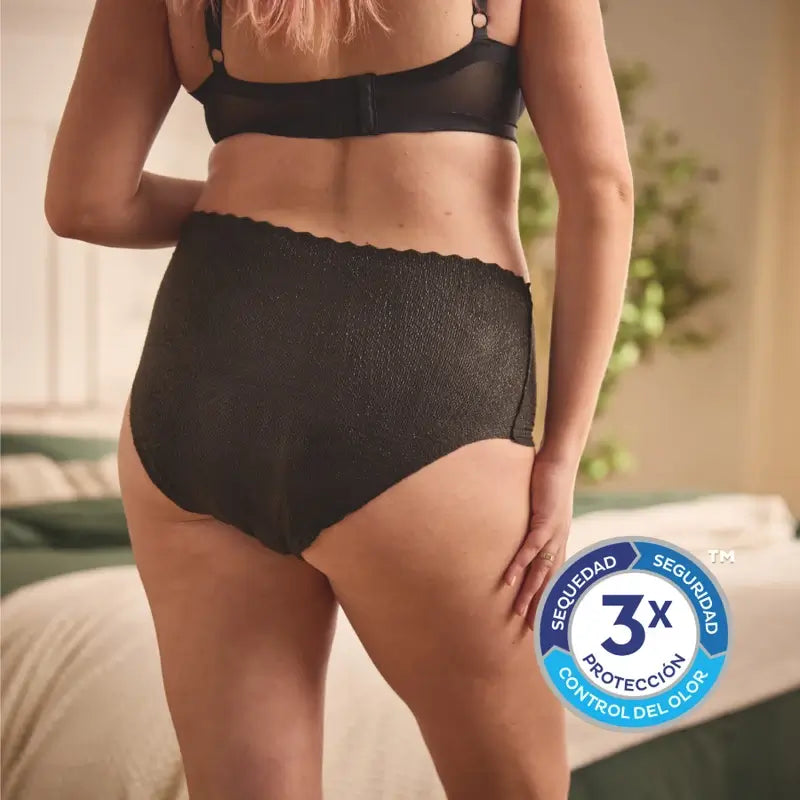 Tena Silhouette Black High Waist Medium , 9 units