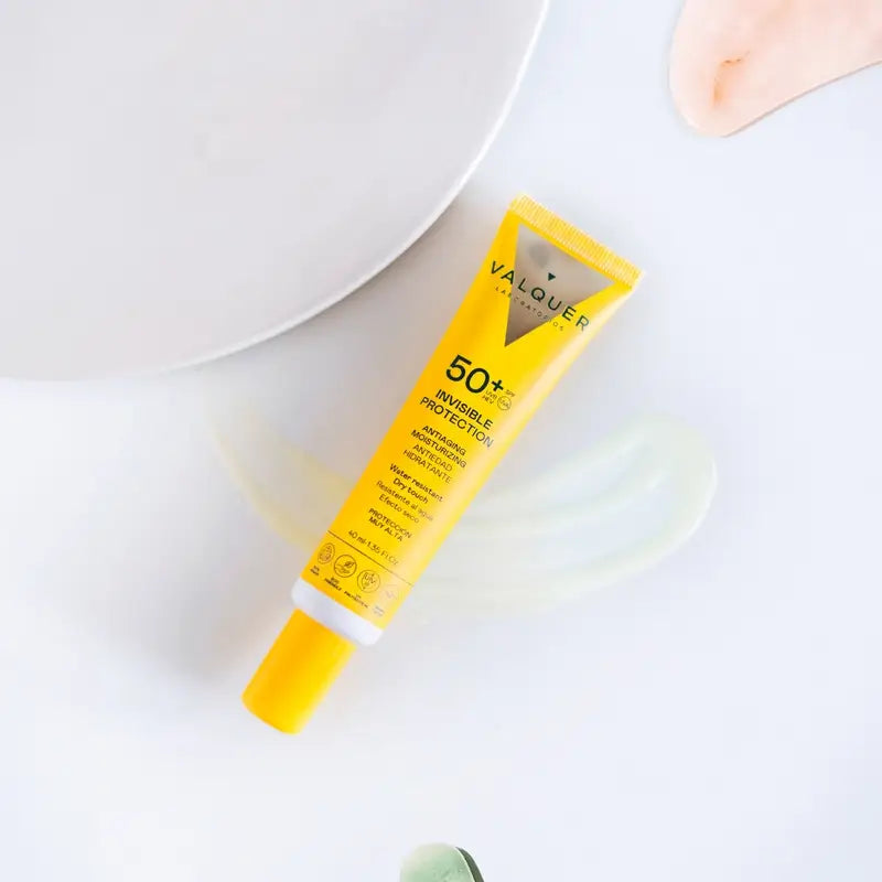 Valquer Sunscreen Facial Sunscreen 50+ Invisible Protection, 40 ml